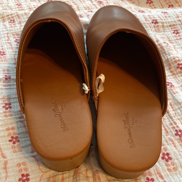 Like-New Clogs - Picture 4 of 4